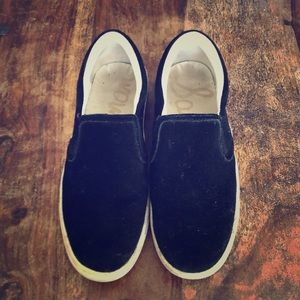 Sam Edelman Black Suede Slip on Sneakers - Size 9